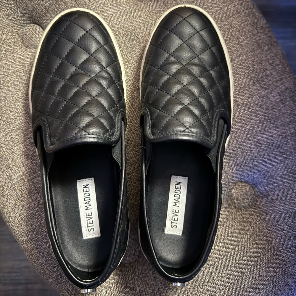 Steve Madden Black Quilted Women's Sneakers